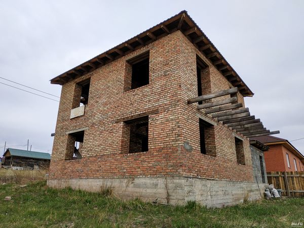 Демонтаж недостроенного дома